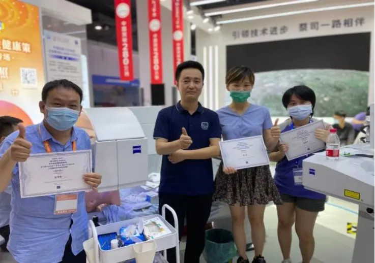 李勇教授开展手术带教
